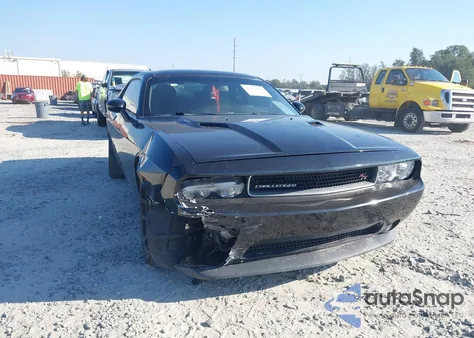 2013 Dodge Challenger R/T z USA, uszkodzony, nr VIN 2C3CDYBT5DH742388